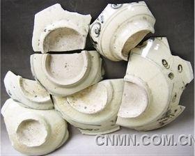 元代各類民用青花瓷器胎體斷面及底部圖示標本。