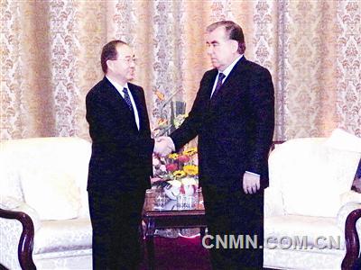 9月2日，中國有色集團總經(jīng)理、黨委書記張克利在京拜會塔吉克斯坦總統(tǒng)拉赫蒙。