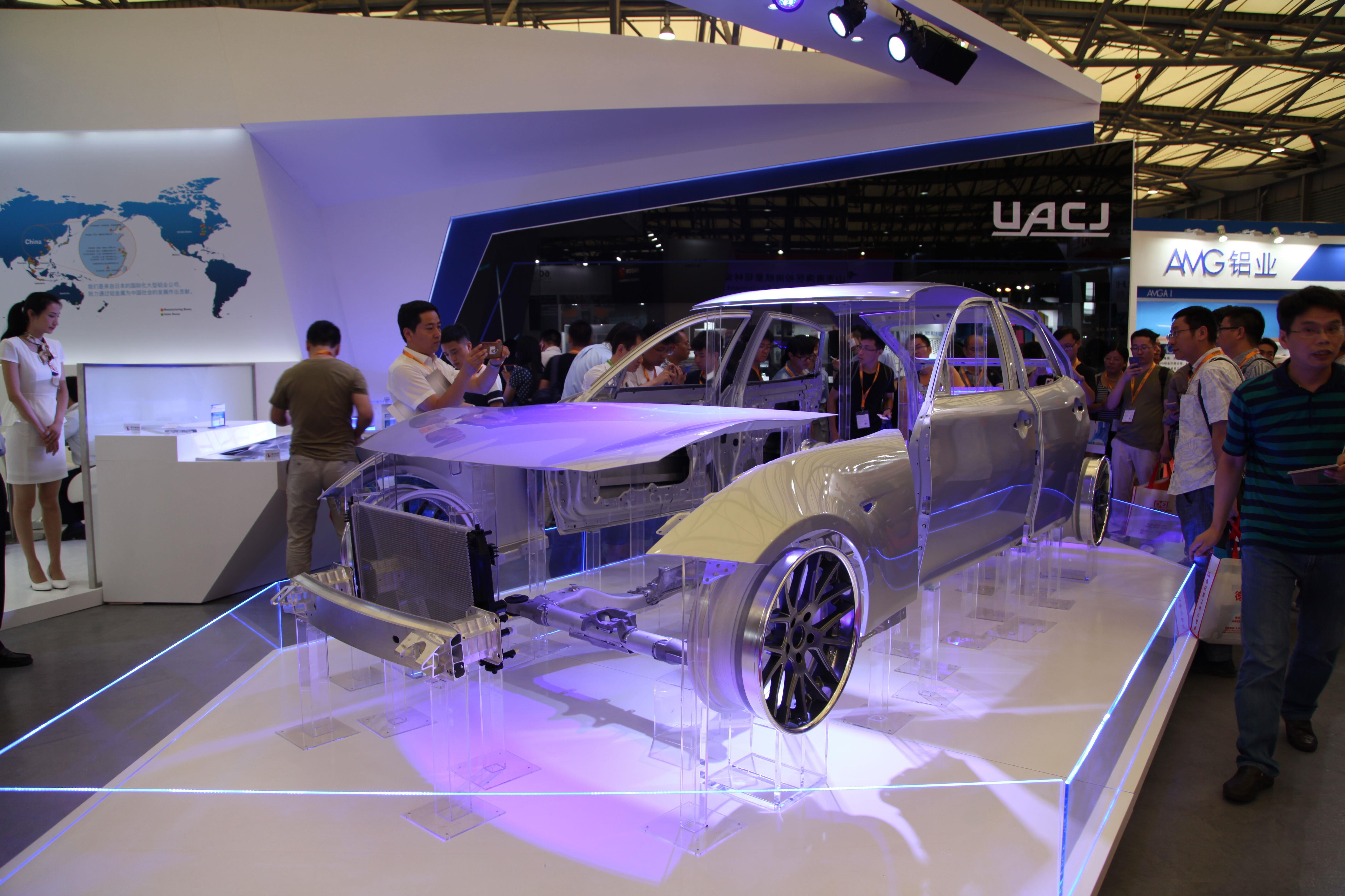 看汽車輕量化材料哪家強(qiáng)