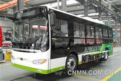 中鋁西南鋁試制的全鋁車身新能源客車。