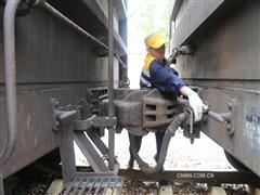 鄭州局2025年調(diào)車技能競(jìng)賽實(shí)作項(xiàng)目在中部陸港舉辦